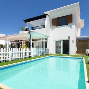 Siroi, Puerto Del Carmen, Heated Pool, 10mn From The Sea , Puerto del Carmen (Lanzarote) España